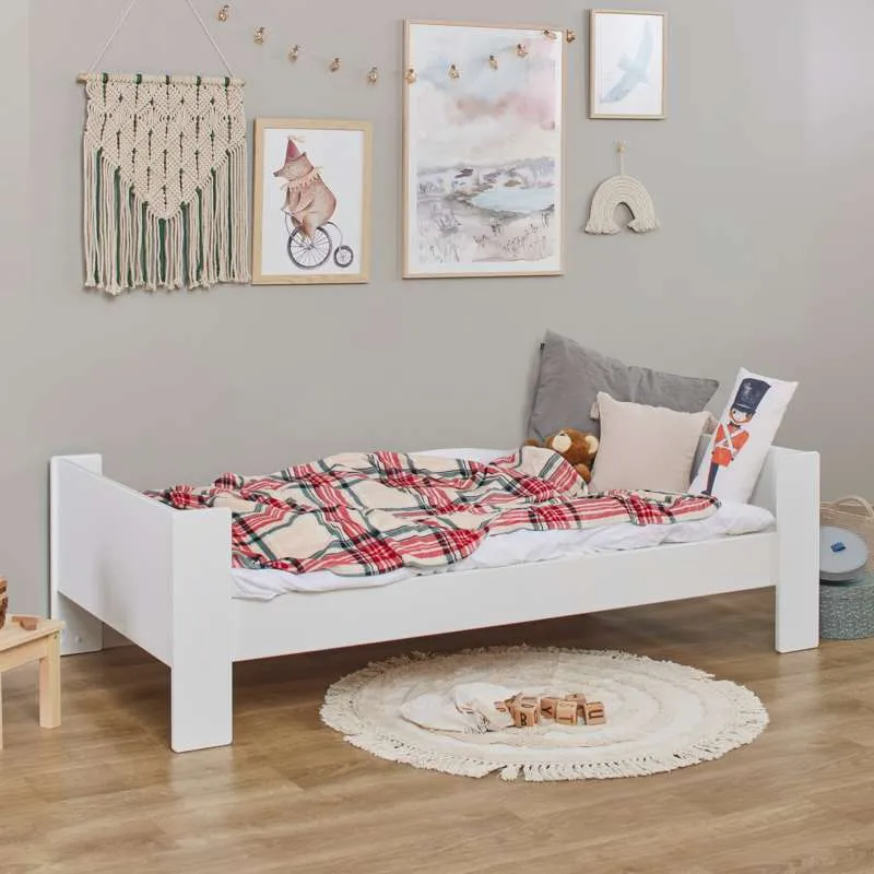 Hoppekids PURE - Juniorská postel 90x200 cm - Bílá