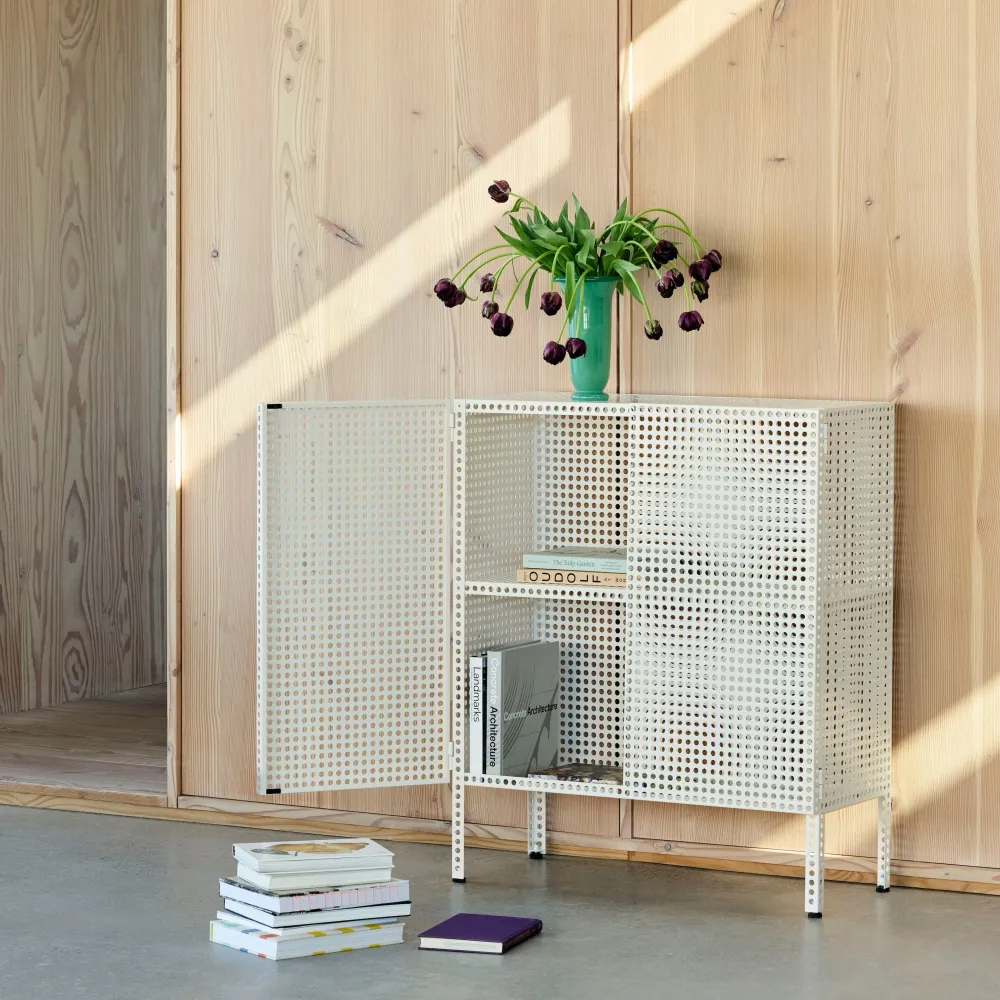 Komoda Perforated, Medium, Eggshell