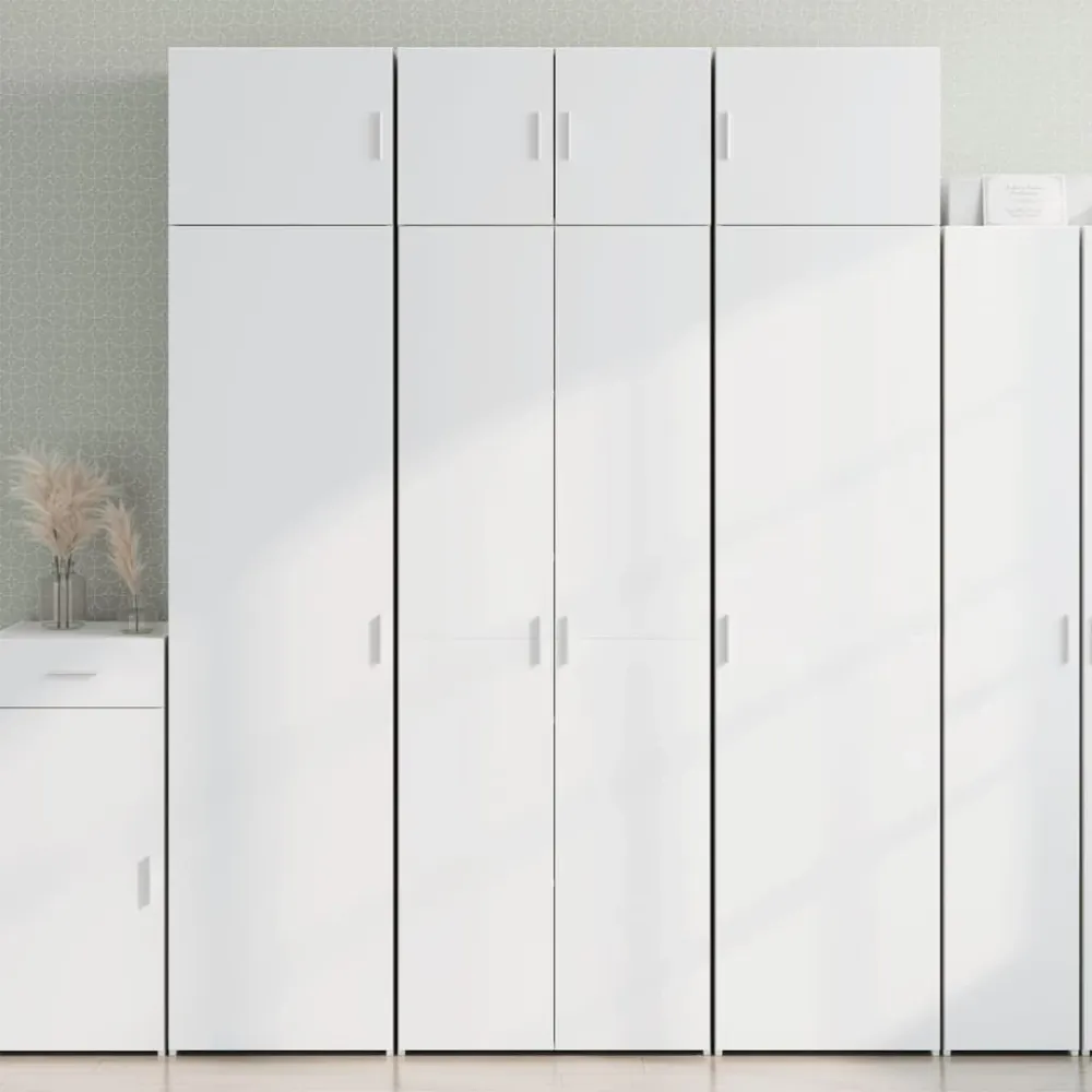 Úzká úložná 70 x 42,5 x 225 cm kompozitní dřevo